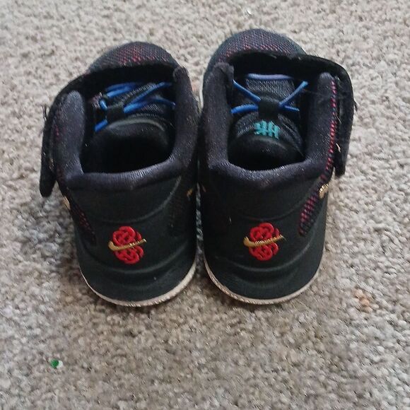 Nike Kyrie 7 size 10C TD Kids Shoes Black/Teal/Pink/Metallic Gold CW3241 001 - Picture 4 of 8